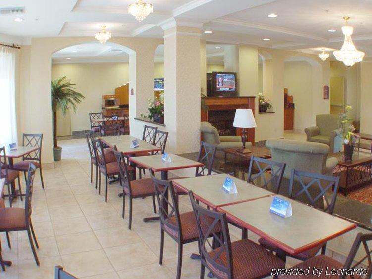Holiday Inn Express Windsor Sonoma Wine Country By Ihg Bagian luar foto