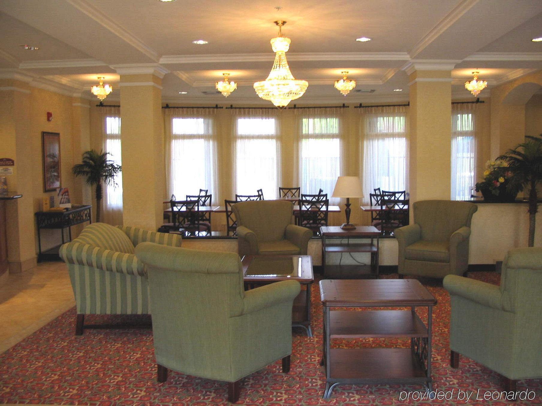 Holiday Inn Express Windsor Sonoma Wine Country By Ihg Bagian luar foto